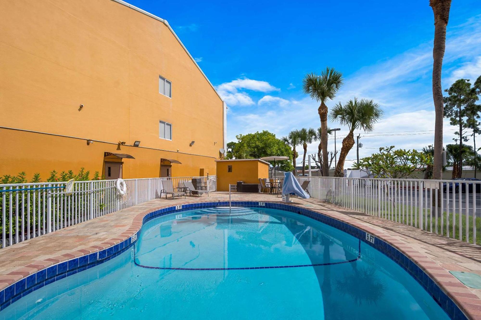 Quality Inn Sarasota I-75 Vamo Exteriör bild